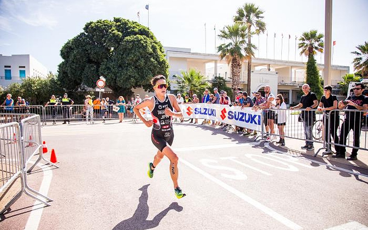 Asian Games: Japan's Takahashi makes history, defends women's triathlon crown