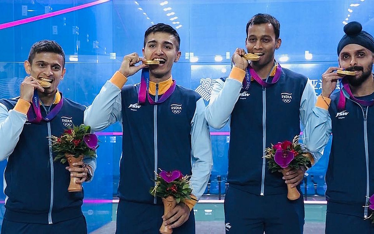 Asian Games: Man who wanted to quit squash in 2021 wins gold for India with dramatic win against Pak