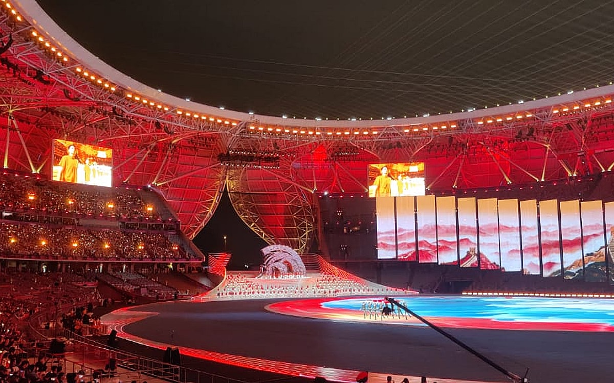 Asian Games: With a distinct water-themed opening ceremony blending culture and tech, Hangzhou decla