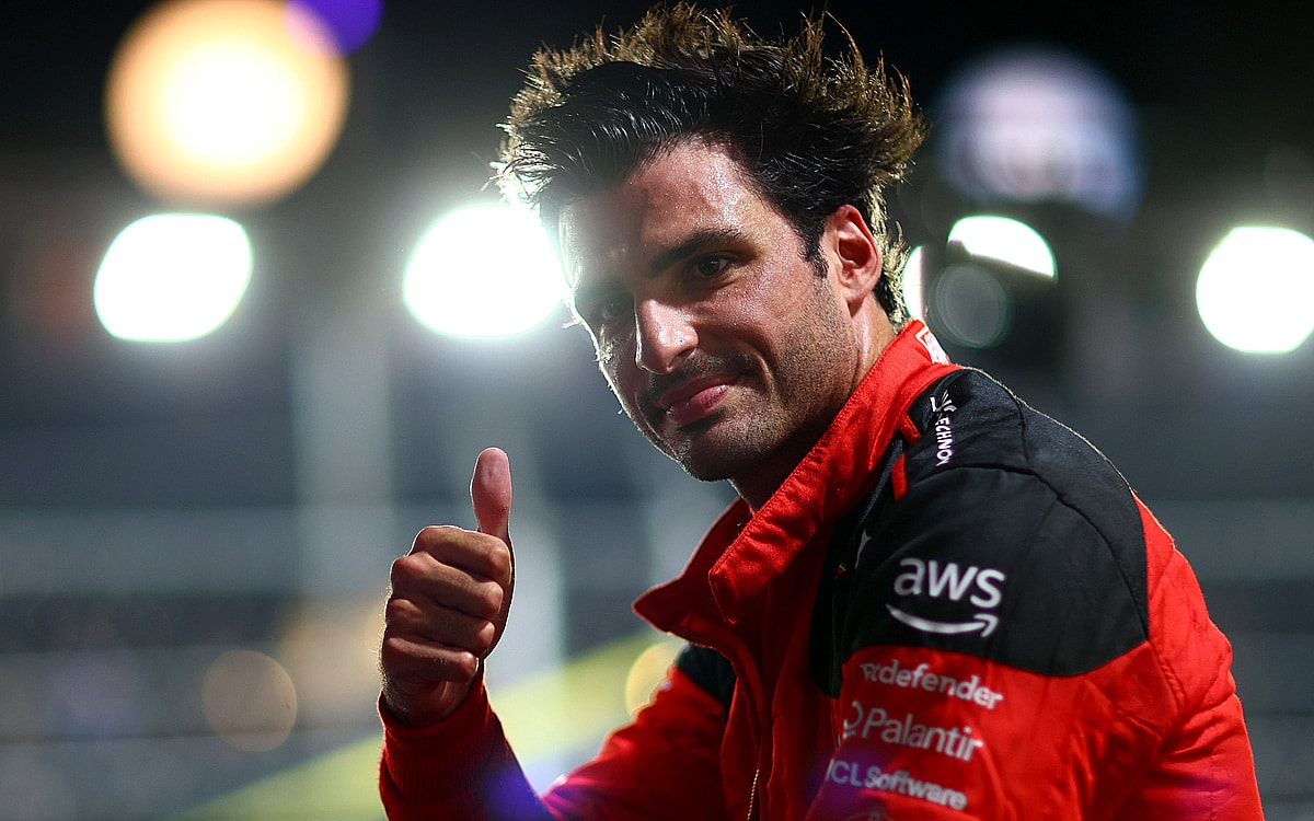 Formula 1: Sainz continues superb run to take pole position in Singapore GP