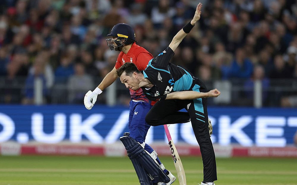 Hamstring Injury Rules Adam Milne Ruled Out Of England ODI Series, Ben Lister Called In