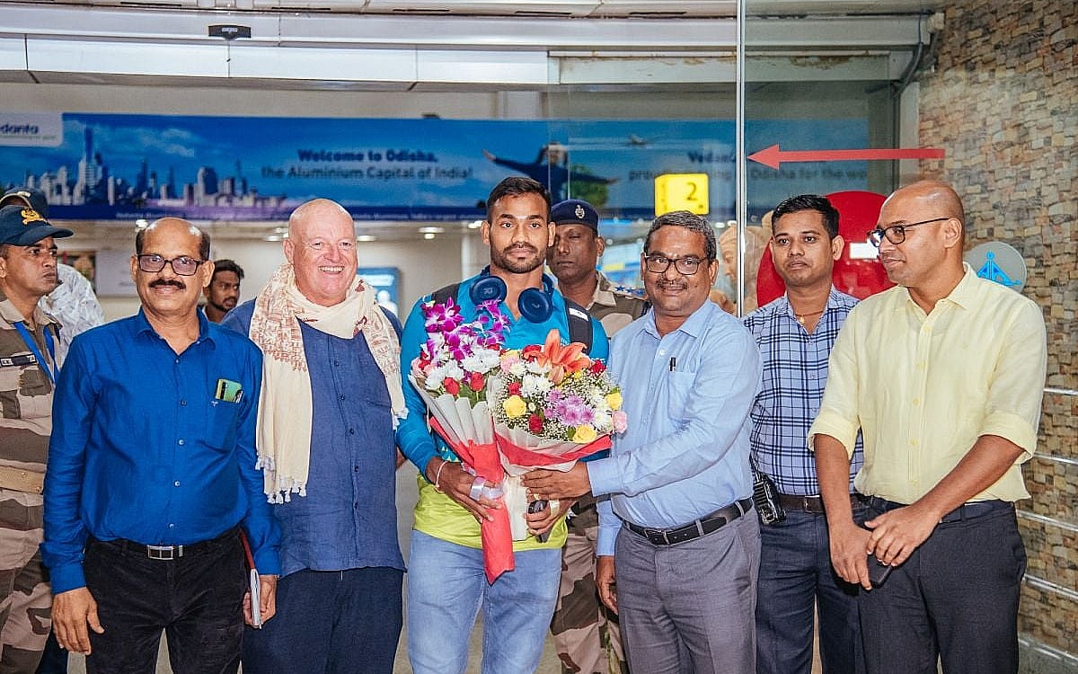 Happy Homecoming For The Javelin Star Of Odisha Kishore Jena