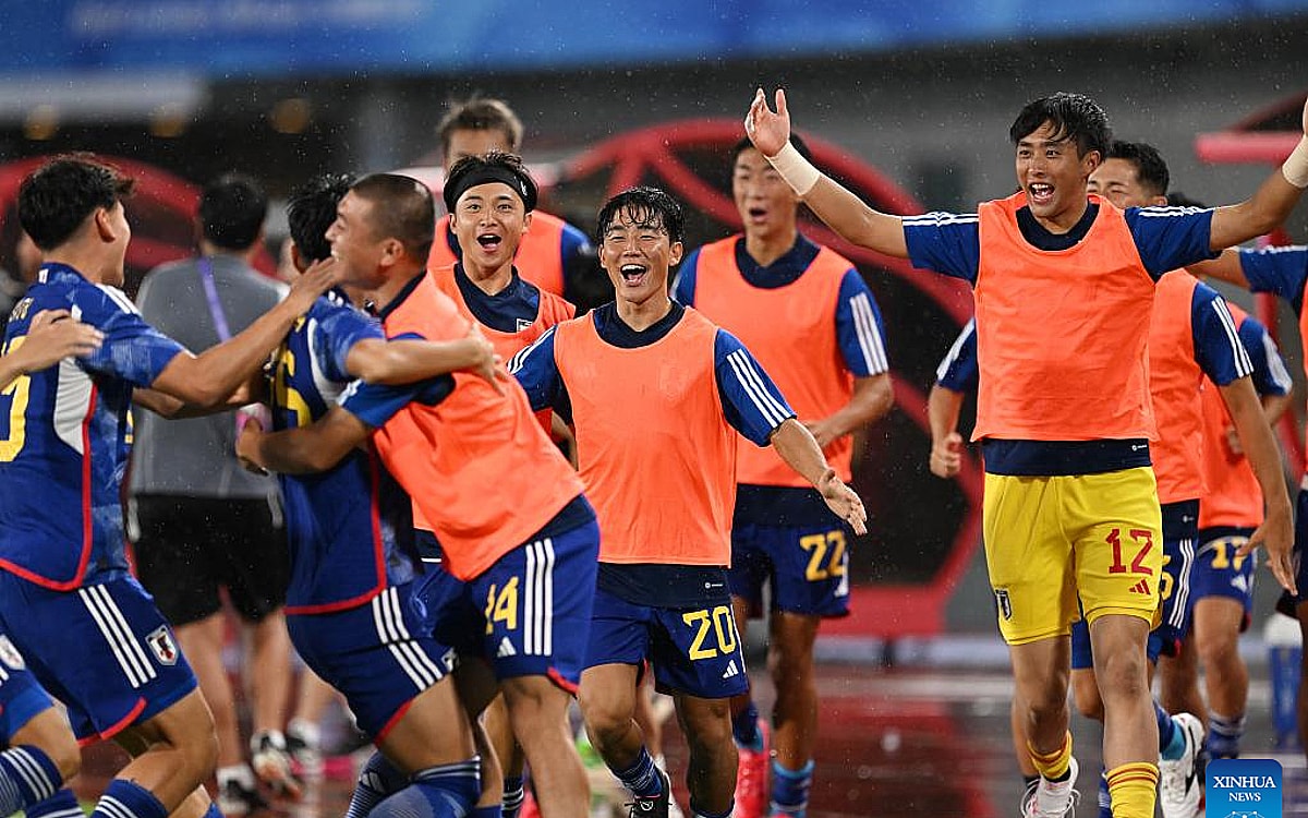 Japan outplay Qatar in Hangzhou Asiad men's football