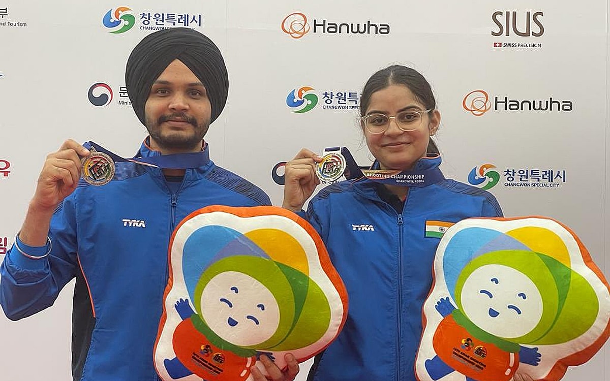 Asian Shooting Cships: Sarabjot And Surbhi Win Silver In 10m Air Pistol Mixed Team