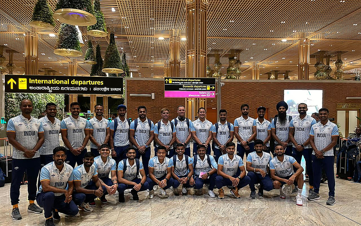 Indian Men, Women Hockey Teams Receive Thunderous Welcome After Successful Asian Games