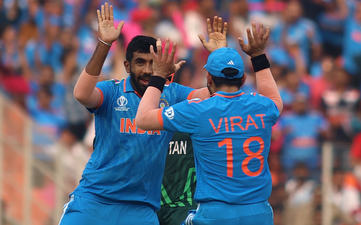 Men’s ODI WC: Bowlers Star With Clinical Performance As India Bowl Out Pakistan For 191