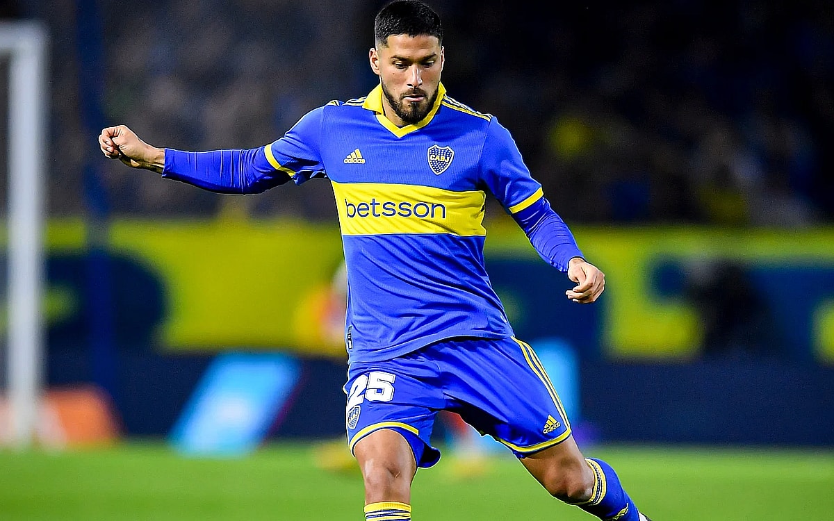 Merentiel fires Boca Juniors to win over Union Santa Fe