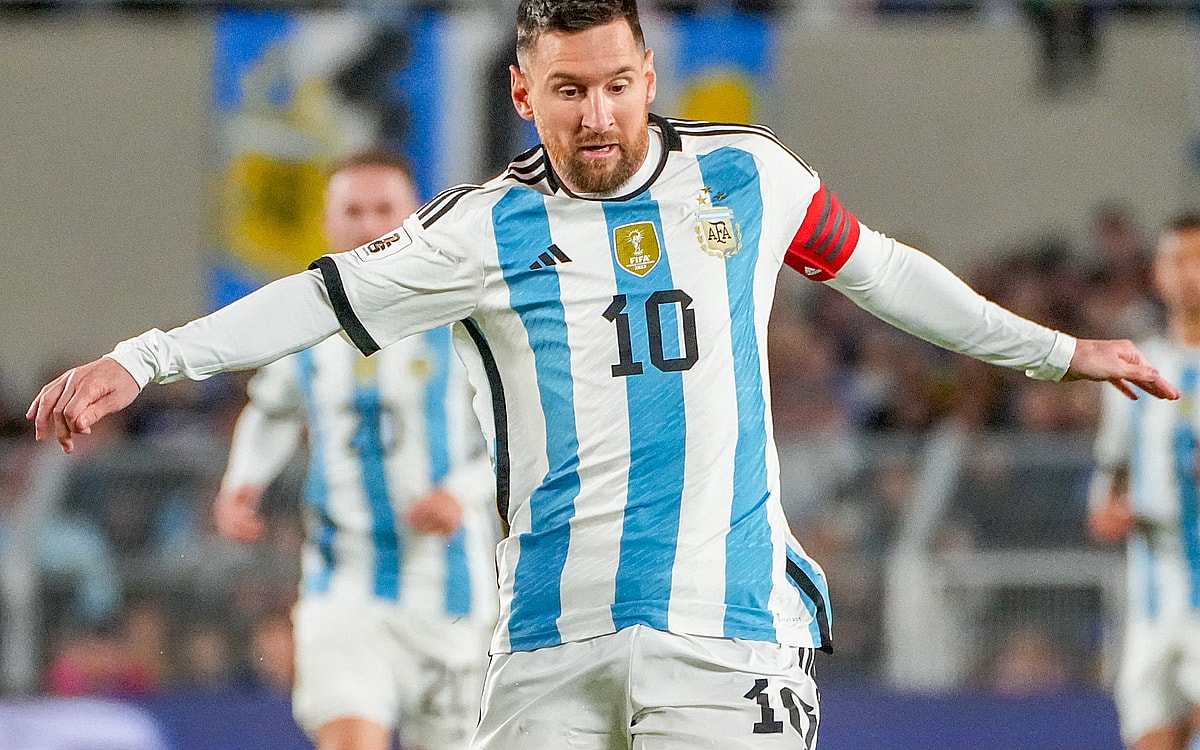 Messi Eases Injury Worries As Argentina Stay Hungry