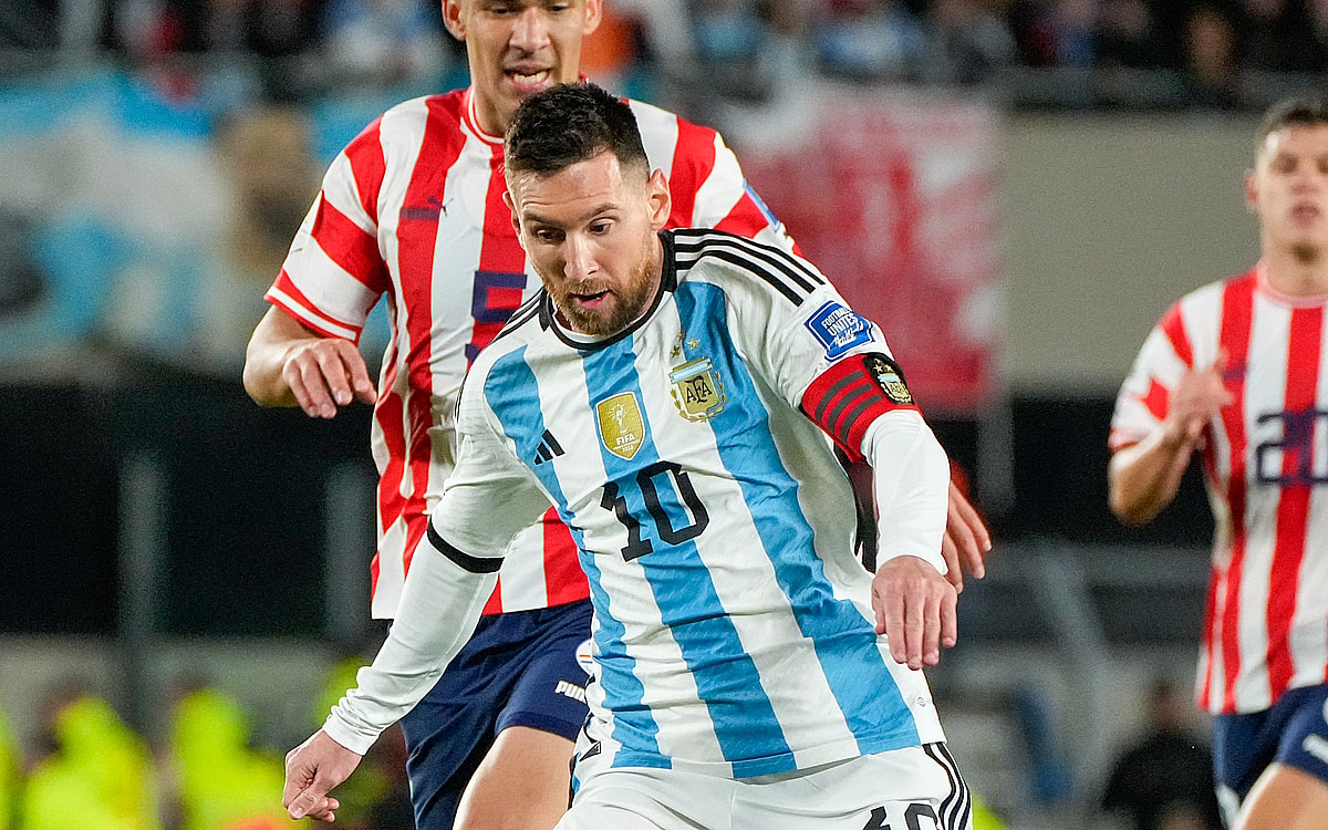 Otamendi on target as Argentina stays perfect in World Cup qualifiers