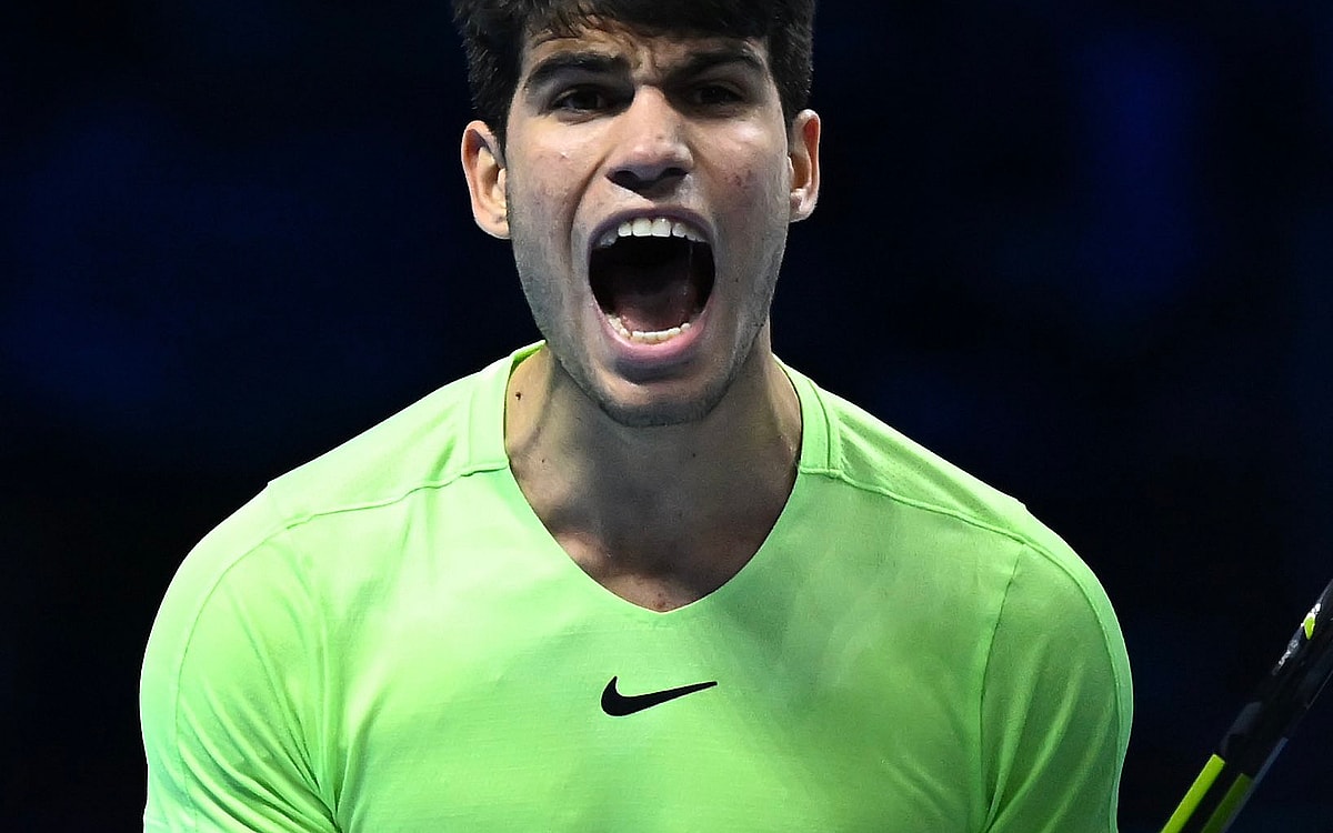 ATP Finals: Alcaraz Sails Into Semis On Debut, Sets Showdown With Djokovic