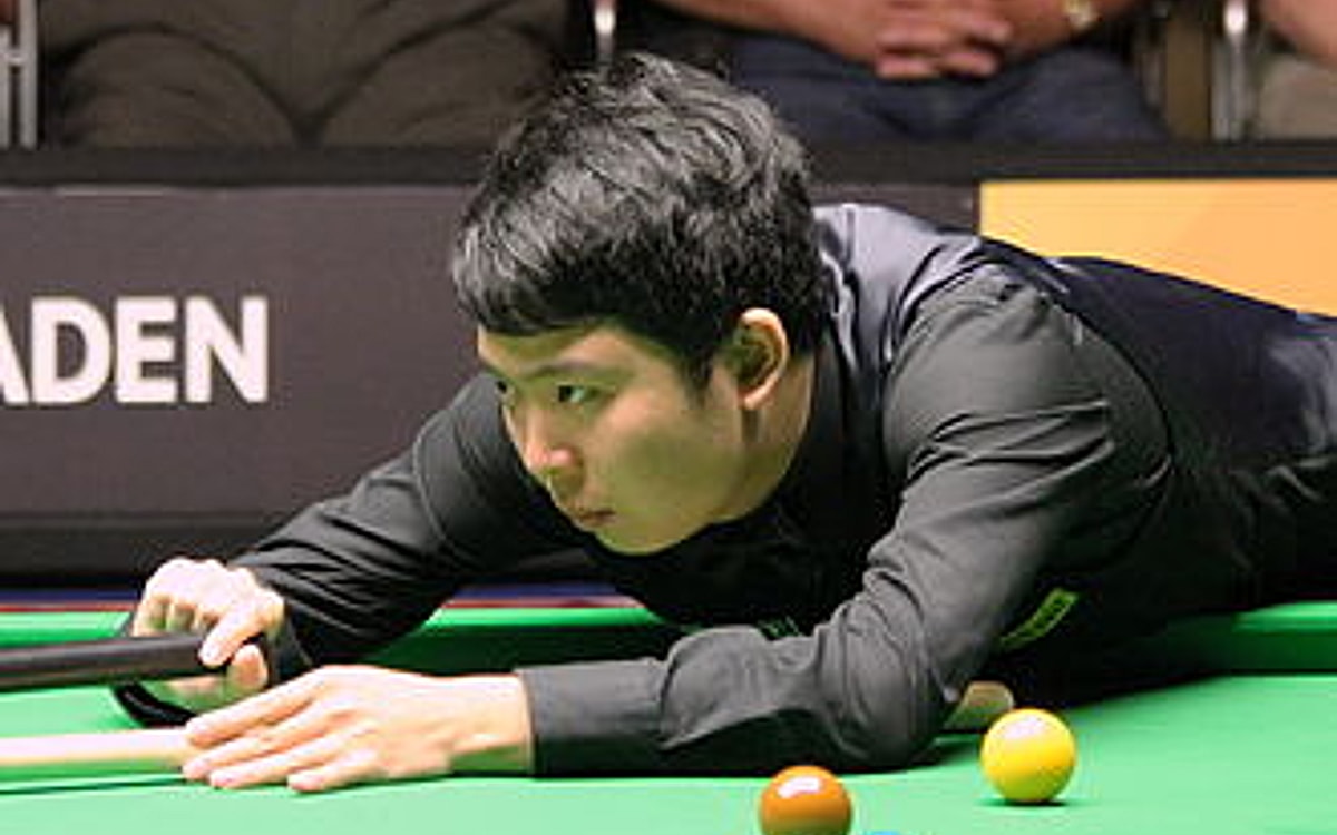 China's Zhang into second round at UK Snooker Championship