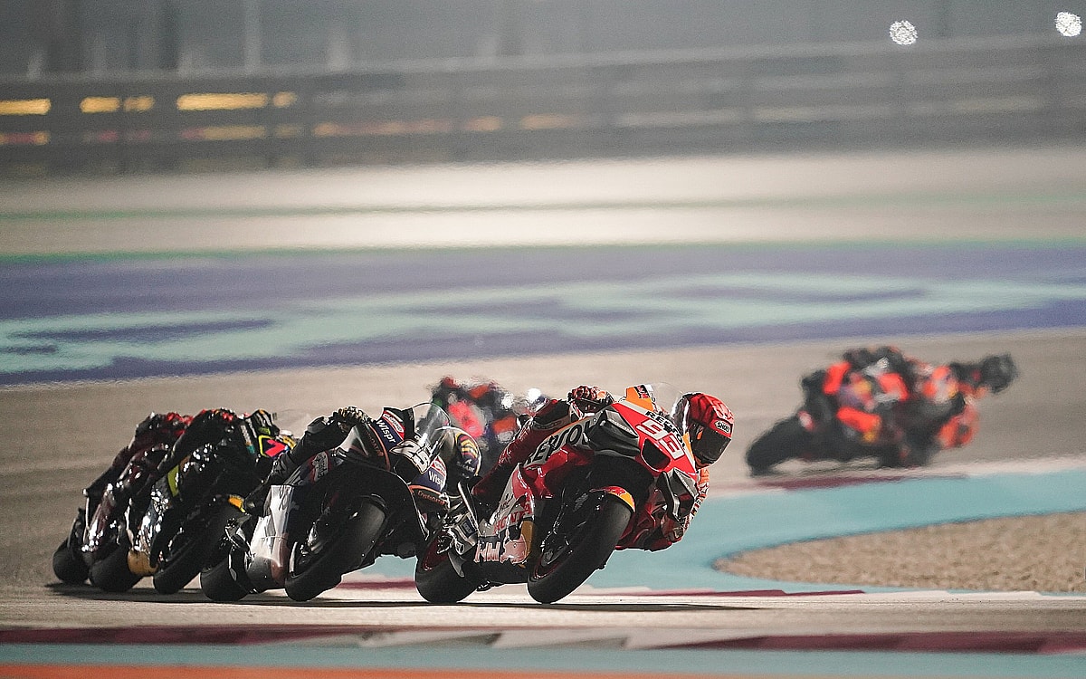 Hard knocks and complications for Repsol Honda team in Qatar