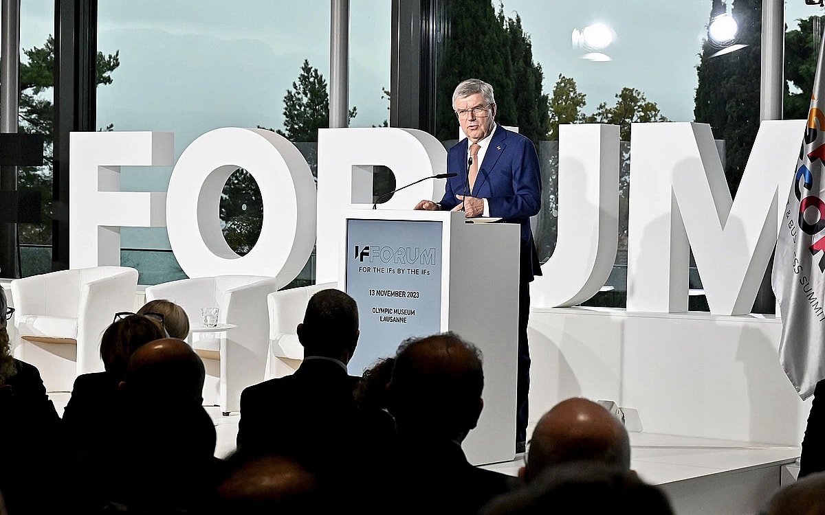 IOC president calls for unity in sport at IF Forum