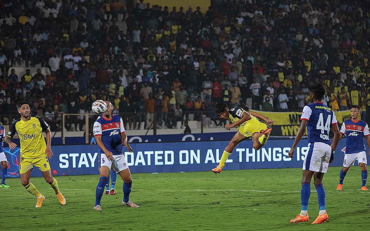 ISL: Hyderabad FC, Bengaluru FC share spoils as Blues fight back for a point