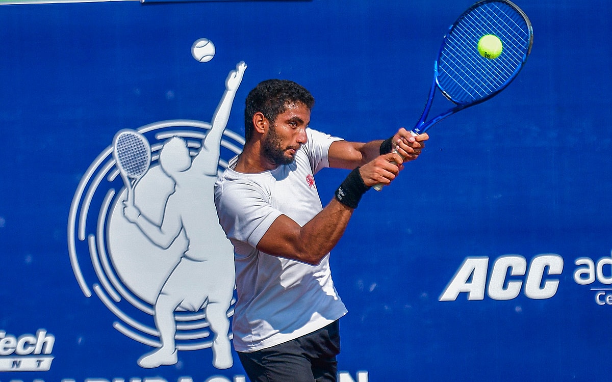 Manish Stuns Top Seed Vladyslav Orlov At ITF Kalaburagi Open