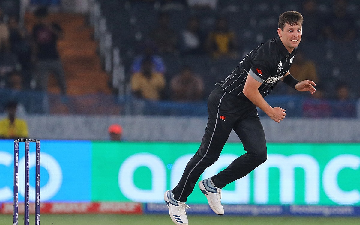 Men’s ODI WC: NZ’s Matt Henry Walks Off The Field Mid Over With Hamstring Injury During SA Clash