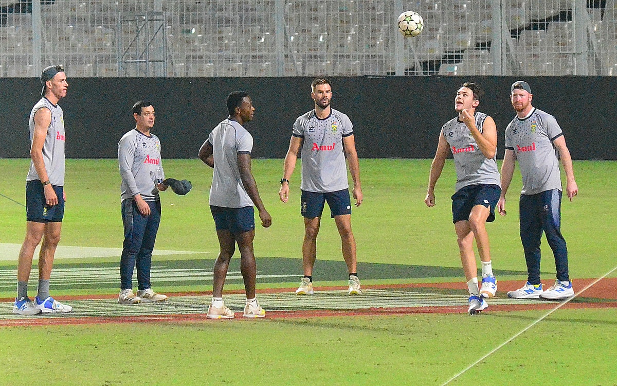 Men’s ODI WC: Old Foes Australia, South Africa Clash With An Eye On Weather At Eden Gardens (preview)