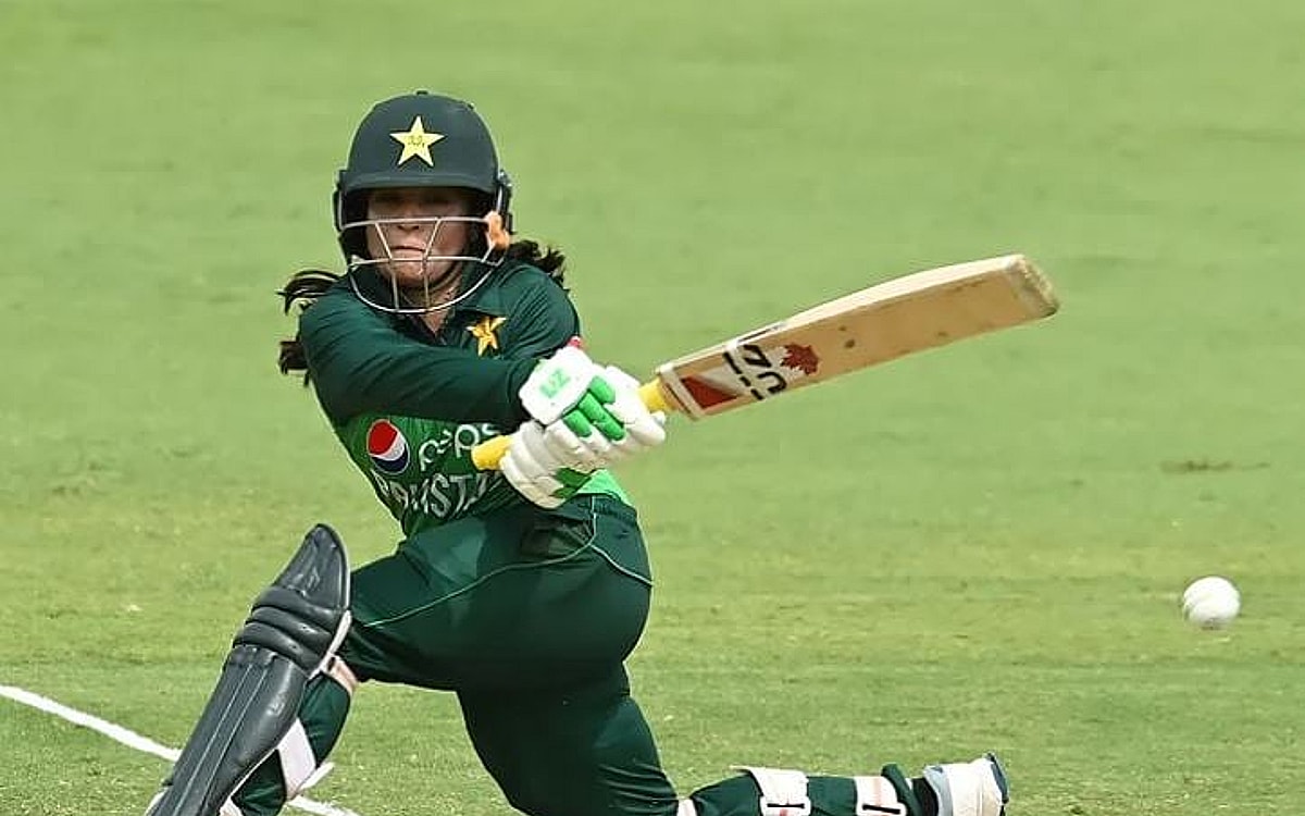 Pakistan’s Sidra Amin Fined For Breaching ICC Code Of Conduct Over Showing Dissent On Dismissal