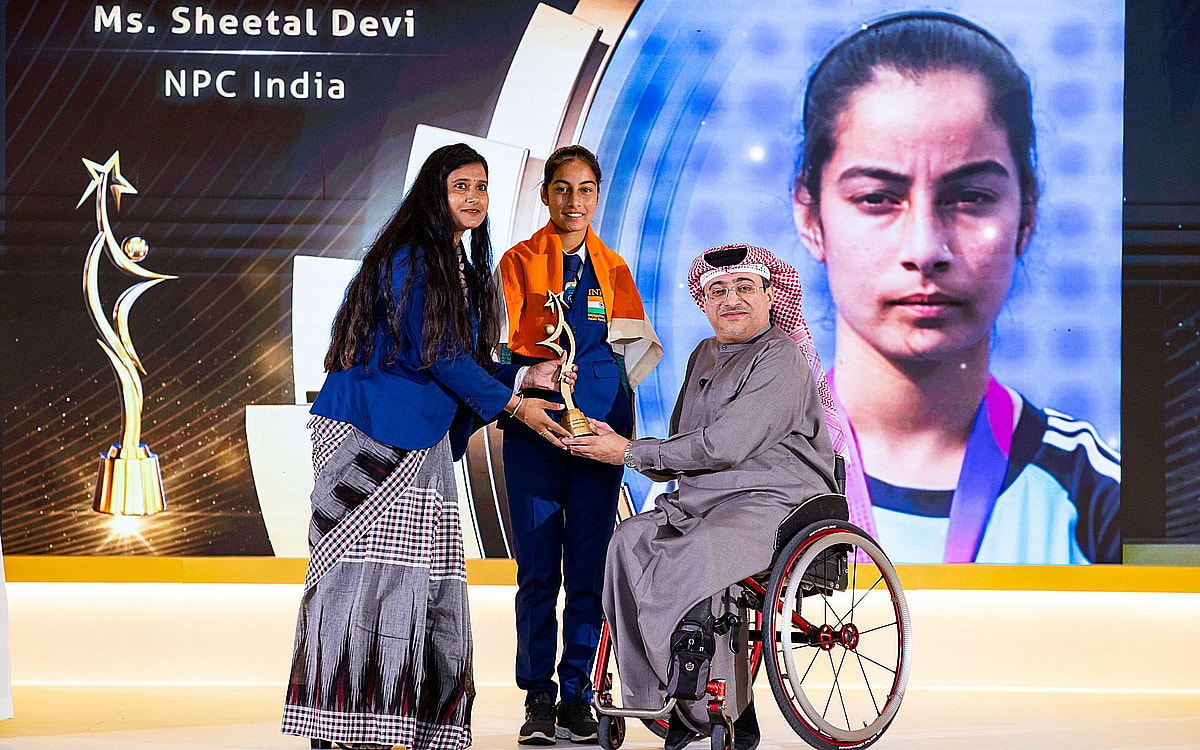 Sheetal Devi Win Best Young Athlete Award In APC Conference