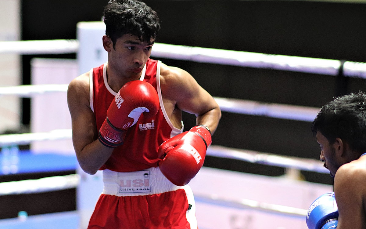 Shiva Thapa, Amit Panghal storm into quarters at 7th Elite Men's National Boxing