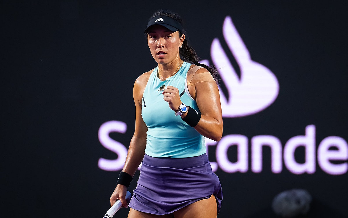 WTA Finals: Pegula secures spot in final with win over Gauff