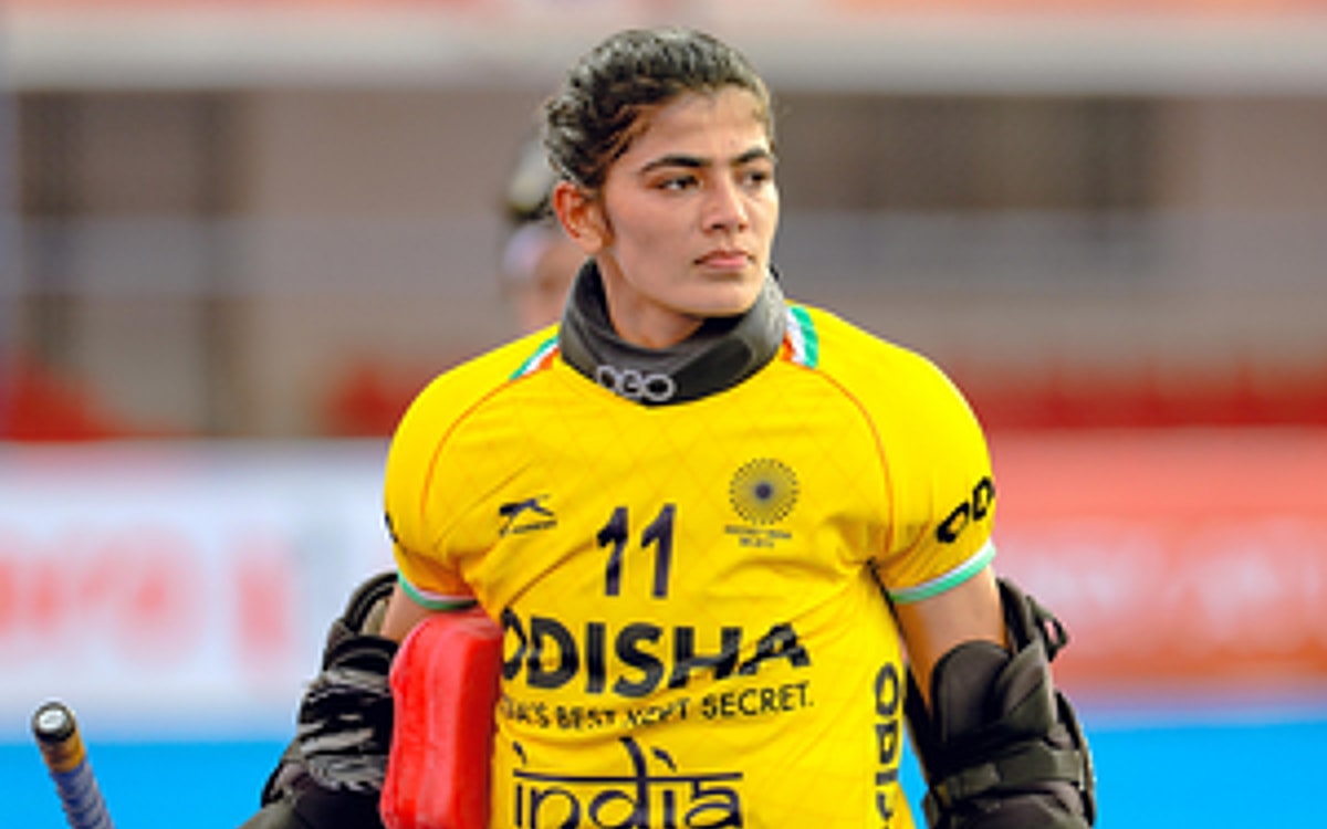 I want to dedicate this award to my team, says Savita after winning the Goalkeeper of the Year Award