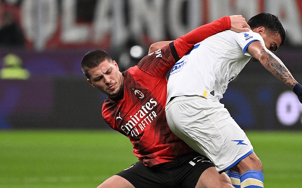 Jovic Makes Breakthrough, Milan Dominate Frosinone In Serie A