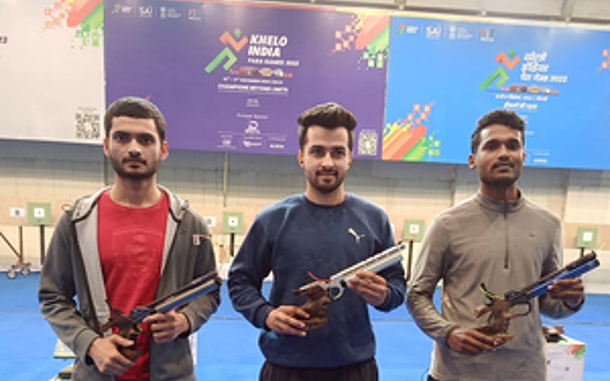 Karan, Divya take T2 air pistol trials