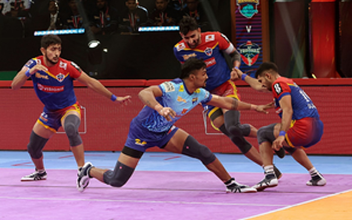 PKL 10: Surender, Nitin Impress As Bengal Warriors, U.P. Yoddhas Play Out Enthralling Tie