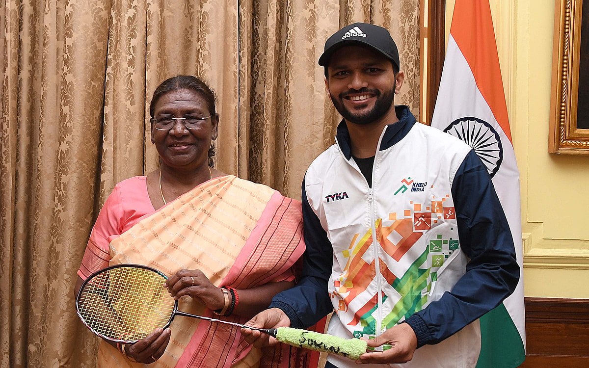 Pramod Bhagat, Sukant Kadam meet President Droupadi Murmu