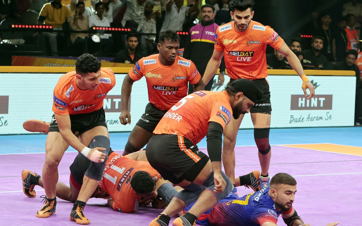 Ashu Singh Scores 17 Points As Dabang Delhi KC Beat U Mumba 39-33