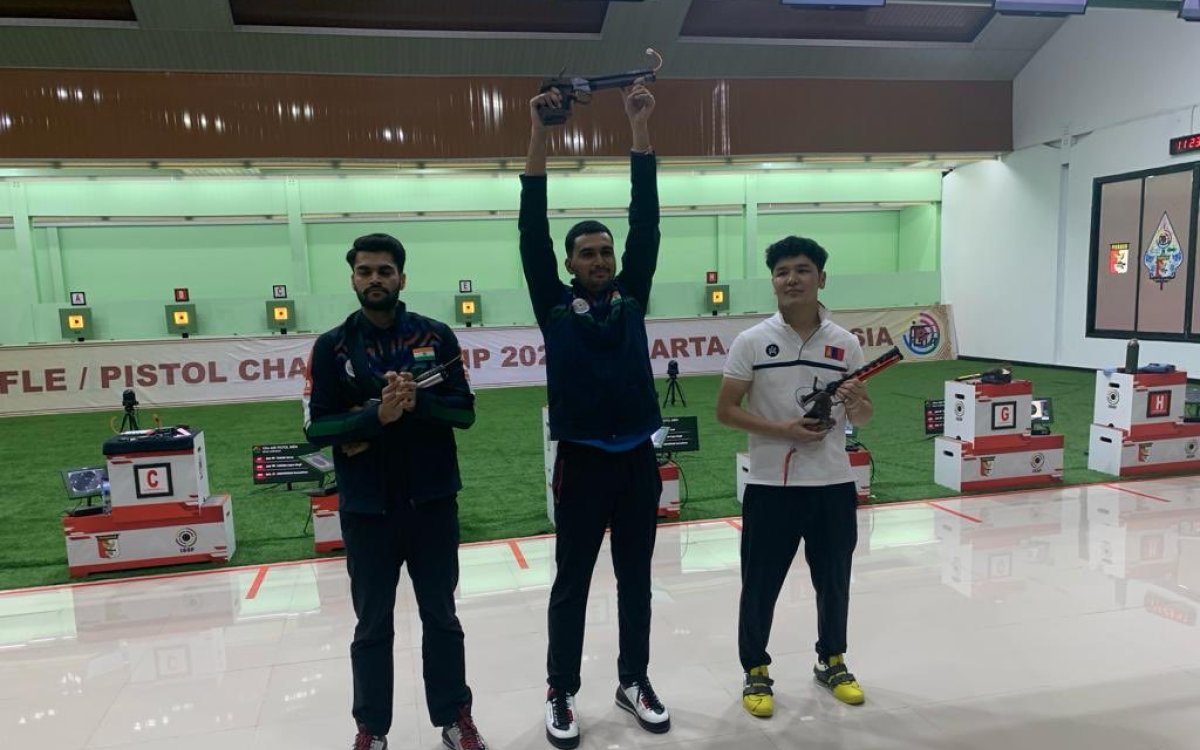 Asian qualifiers: Varun Tomar bags Olympics quota after winning gold 10m air pistol