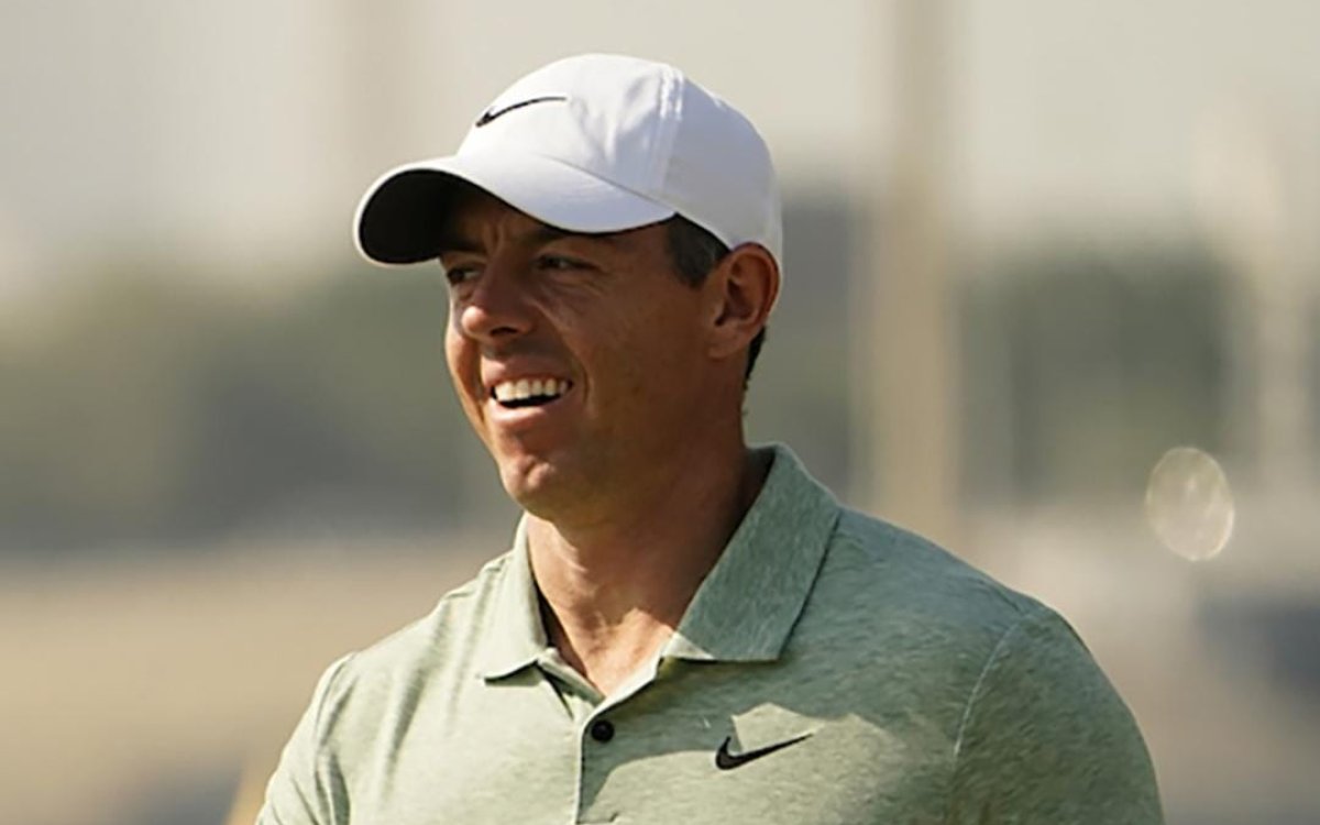 Bogey-free McIlroy begins 2024 with a stunning 62, leads Dubai Invitational by two