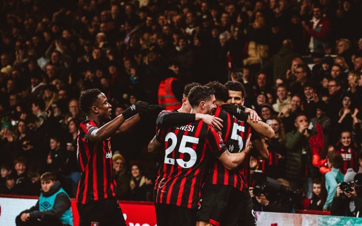 Bournemouth Breeze Into FA Cup Fifth Round