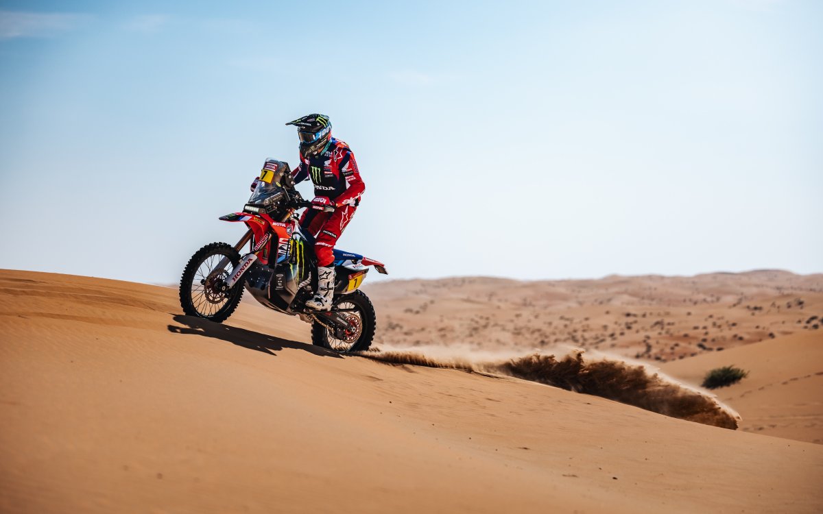 Dakar Rally: Quintanilla bounces back for stage 5 win, Van Beveren joins him on podium