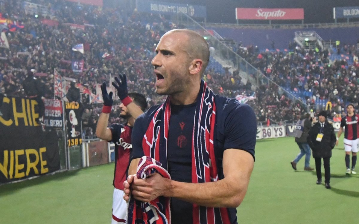 De Silvestri's late equalizer saves Bologna