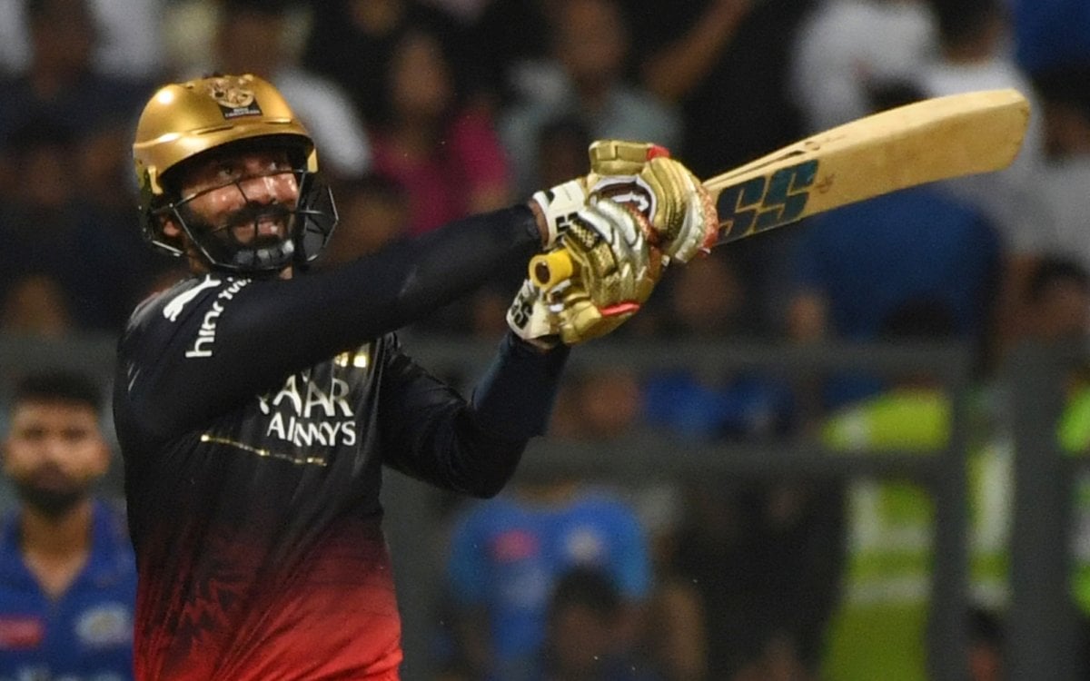 Dinesh Karthik named England Lions batting consultant for India A tour