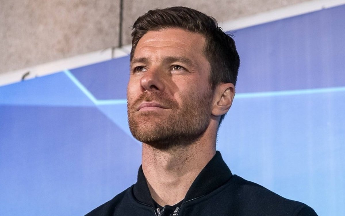 Football: Xabi Alonso s Leverkusen Feels Burden Of Hunted Leader