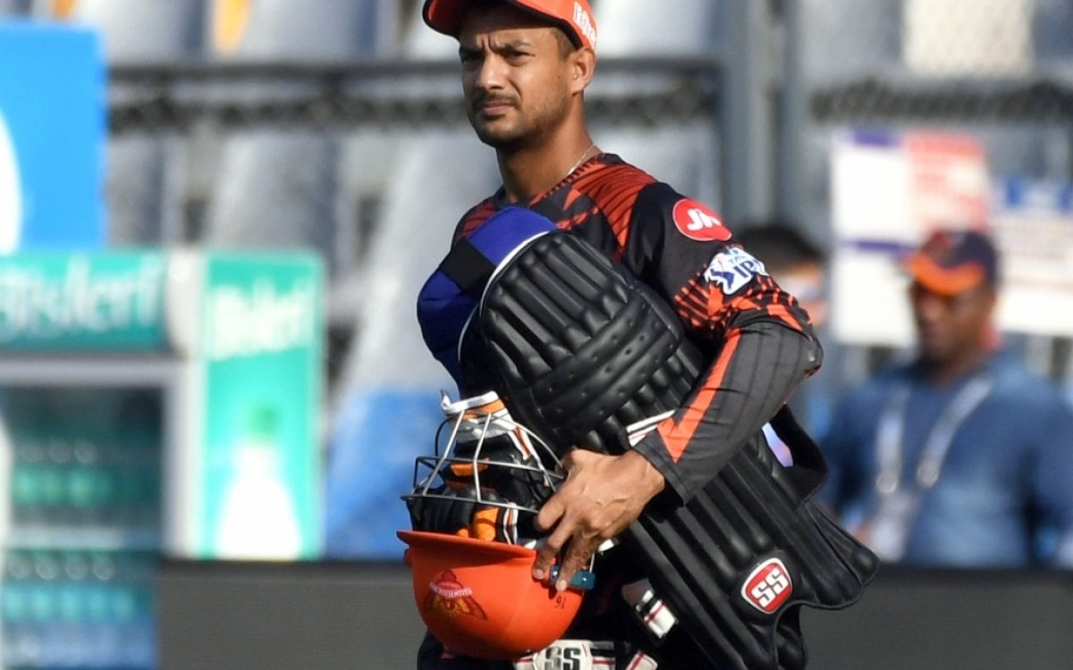 India cricketer Mayank Agarwal suffers health emergency after 'accidentally' consuming a poisonous l