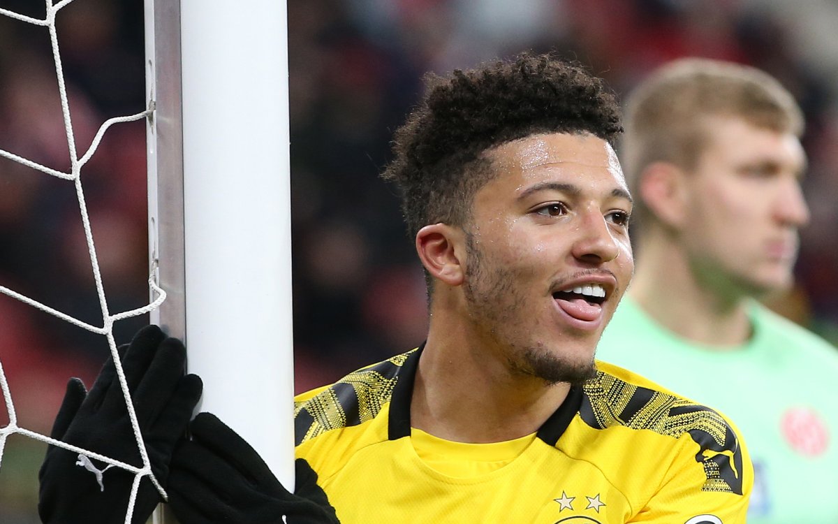 Jadon Sancho Rejoins Borussia Dortmund From Manchester United On Loan