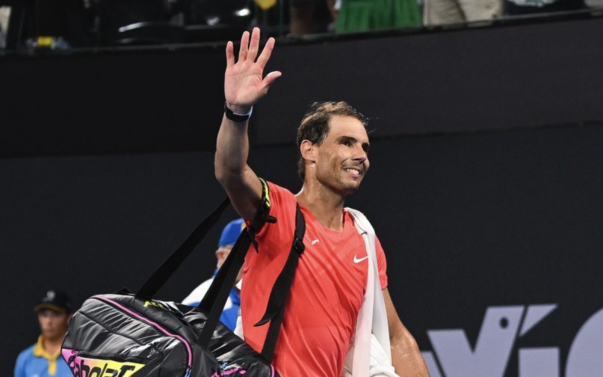 Nadal to miss Australian Open after new muscle tear