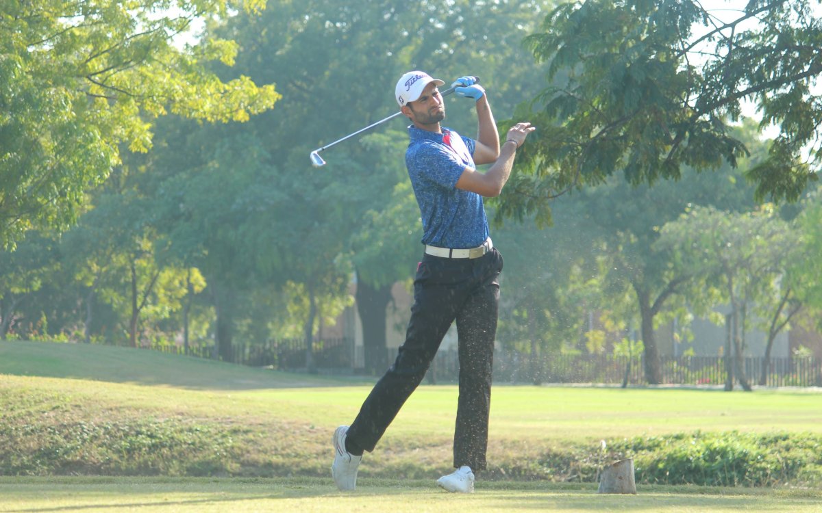 PGTI Tour 2024: Zubin Nijhawan leads after day one of Pre-Qualifying I