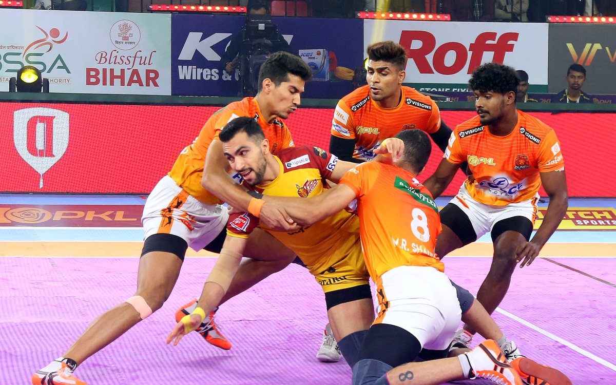 PKL 10: Super 10 For Akash Shinde As Puneri Paltan Thrash Telugu Titans By 31 Points