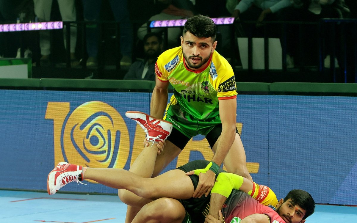 PKL: Brilliant performances from Sandeep and Ankit help Patna Pirates tie with Bengaluru Bulls to en