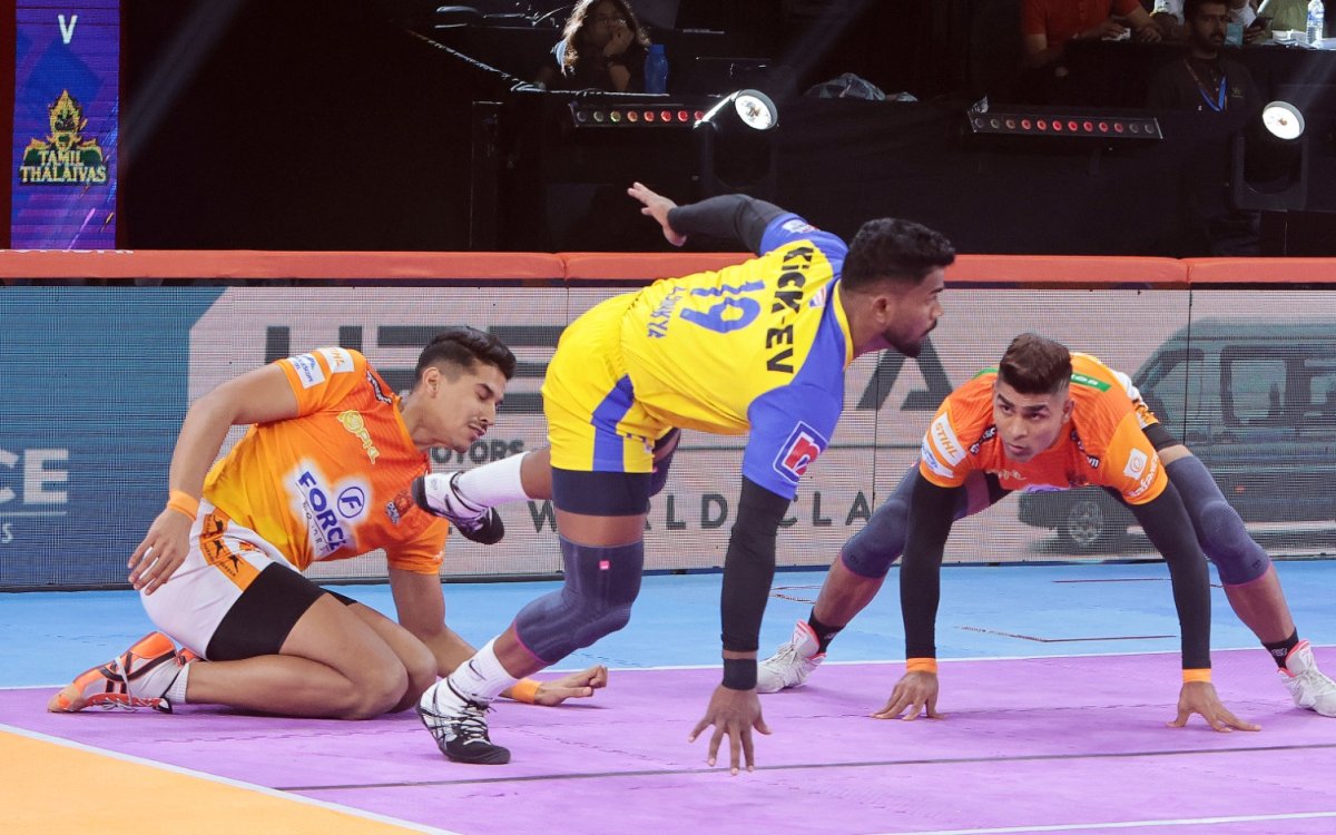 PKL: Shadloui, Gaurav Steer Puneri Paltan To Nail-biting 29-26 Win Over Tamil Thalaivas