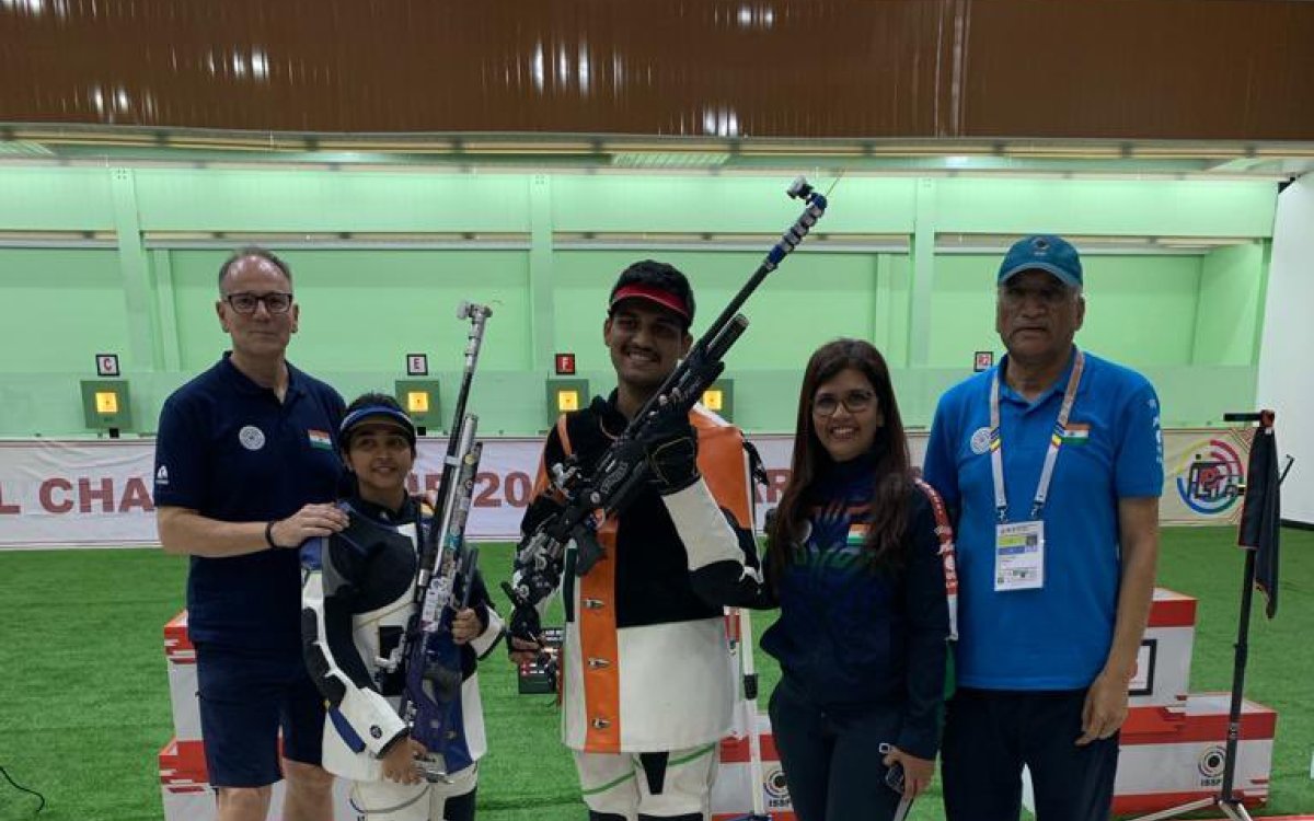 Rudrankksh, Mehuli win mixed team air Rifle gold in Jakarta