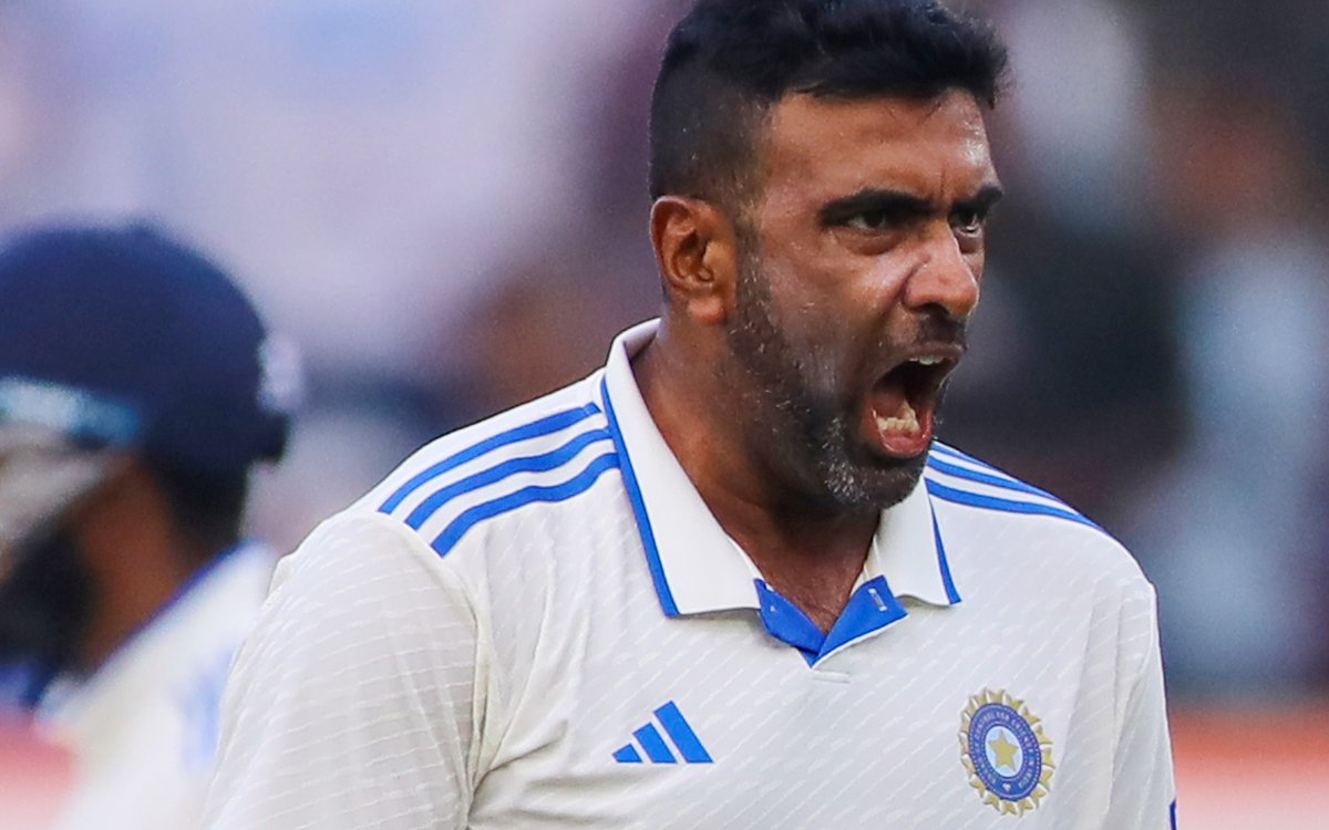 3rd Test: Ashwin becomes second Indian bowler to pick 500 Test wickets