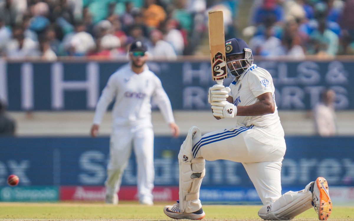 3rd Test: Duckett’s 88-ball Whirlwind Ton Helps England Reach 207/2 After India Post 445 In First Innings