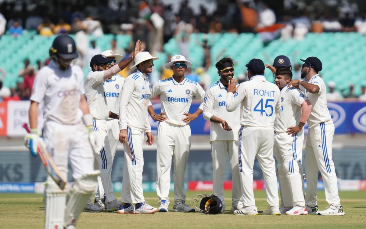 3rd Test: Jadeja’s five-wicket haul helps India hammer England by 434 runs