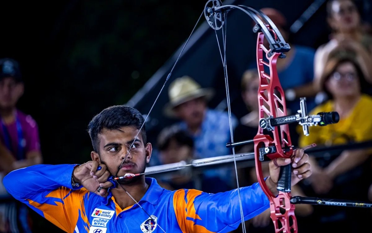 Asia Cup: Indian compound archers bag gold in men's, mixed team events; Deepika, Tarundeep in recurv